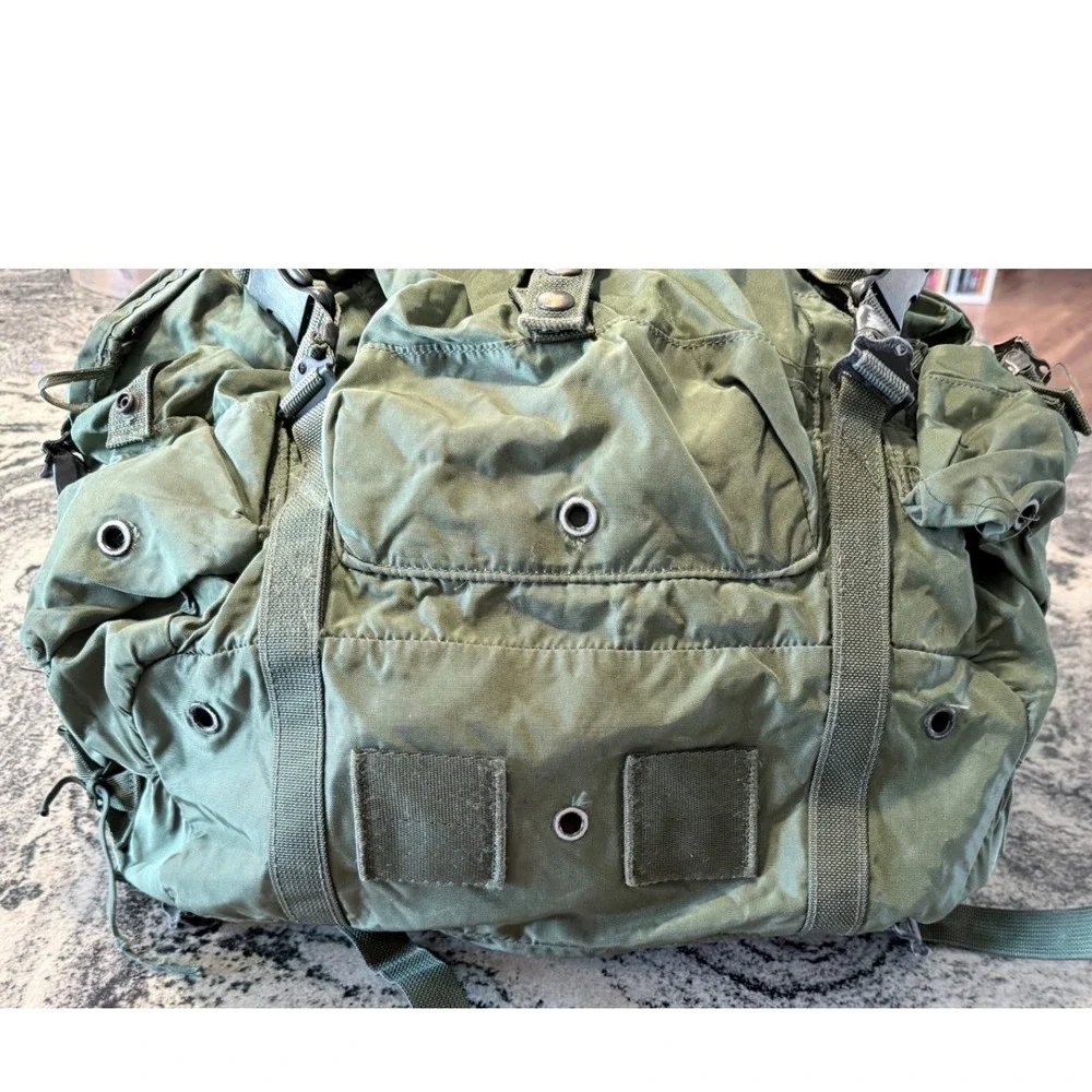 N/A authentic olive